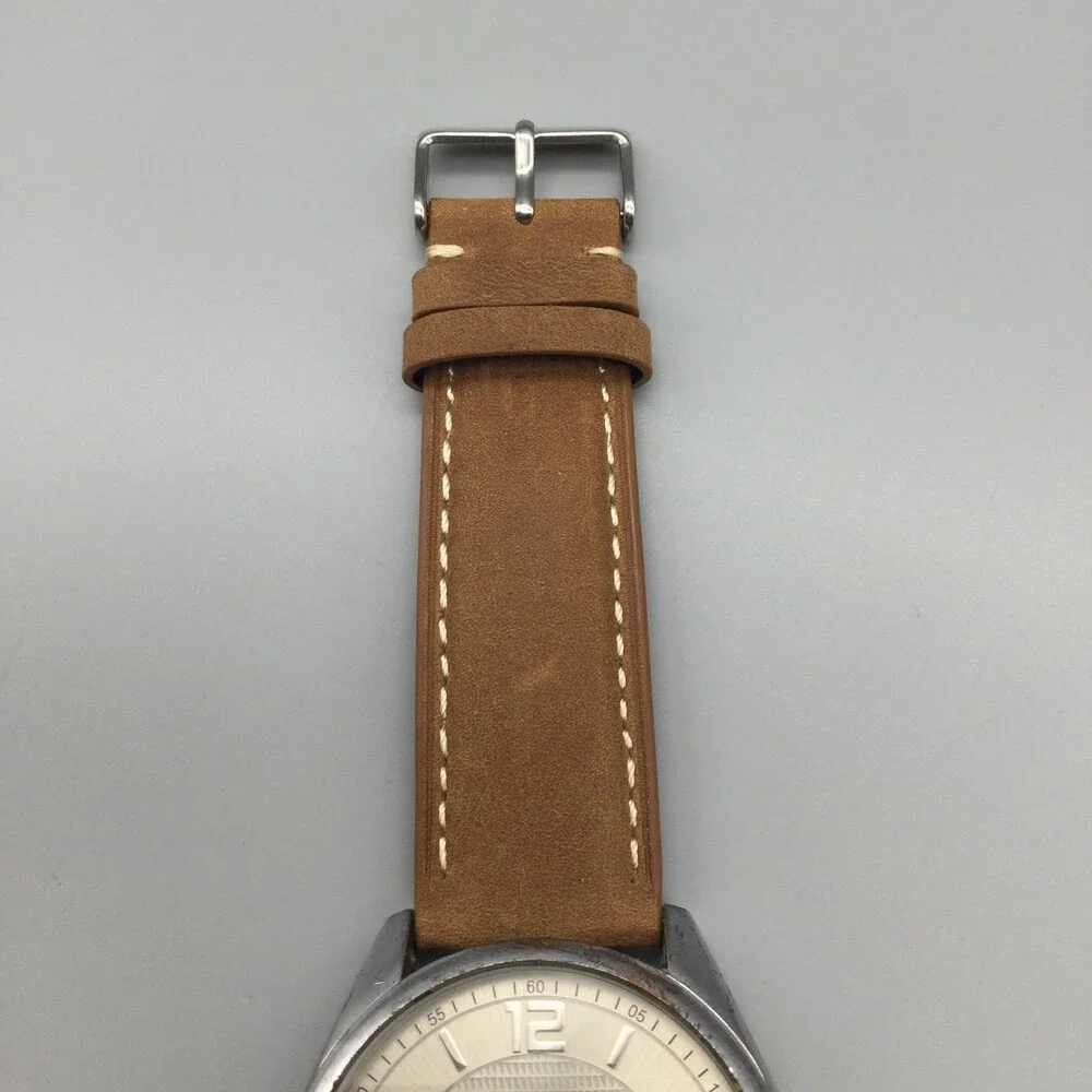 Kenneth Cole R10031374 Mens Watch 42mm Silver Tone Brown Leather New Battery